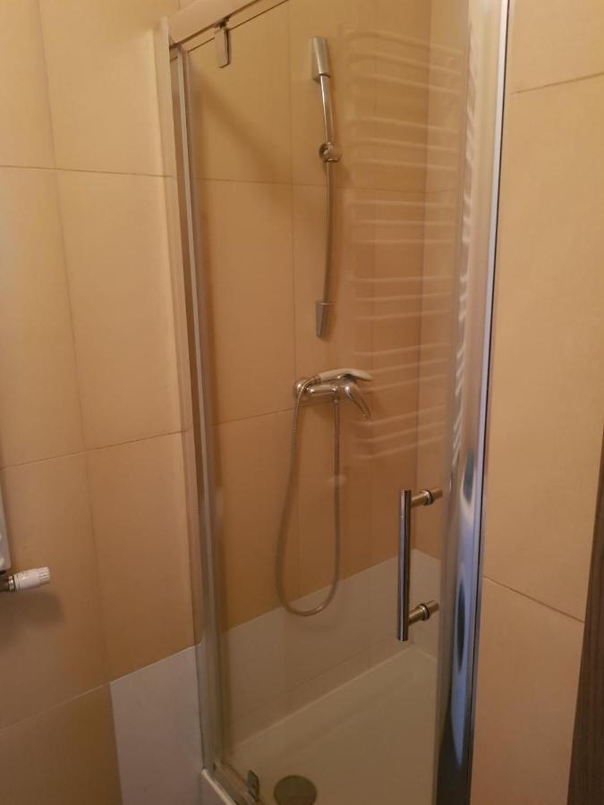Apartament Nowy Swiat Zyrardow Exterior foto